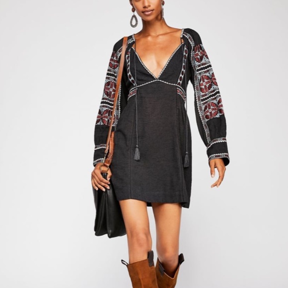 Free People All My Life Embroidered Black Smocked Long Sleeve Mini Dress XS - Picture 2 of 14